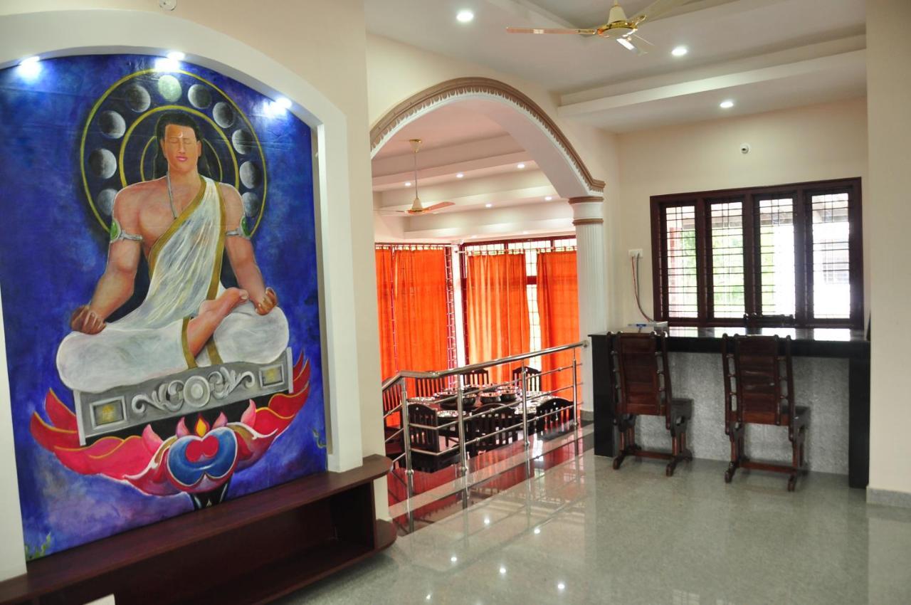 Jalavaibhava Homestay Kalasa Bagian luar foto